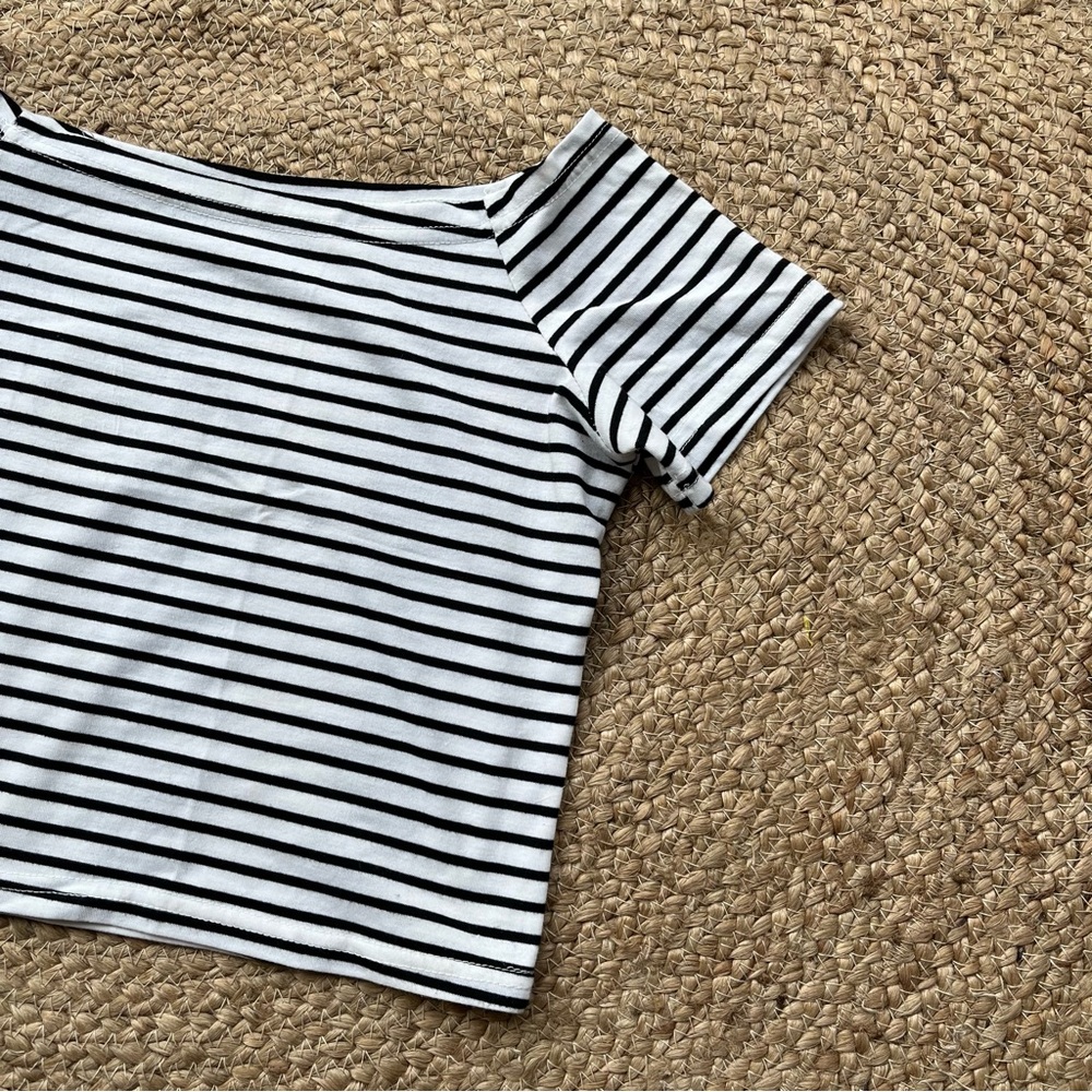 SOLD ❌ Striped Boat Neck Crop Top - Picture 3 of 3